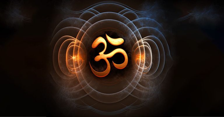 What is Om (ॐ)? Symbol, Meaning And Benefits of Chanting Om